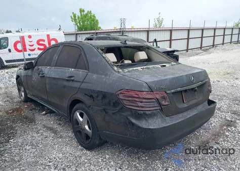 2014 Mercedes-Benz E 350 4Matic z USA, uszkodzony, nr VIN WDDHF8JB6EB010131